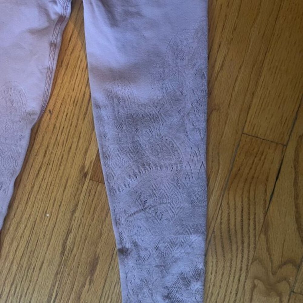Lululemon Leggings - Picture 2 of 5